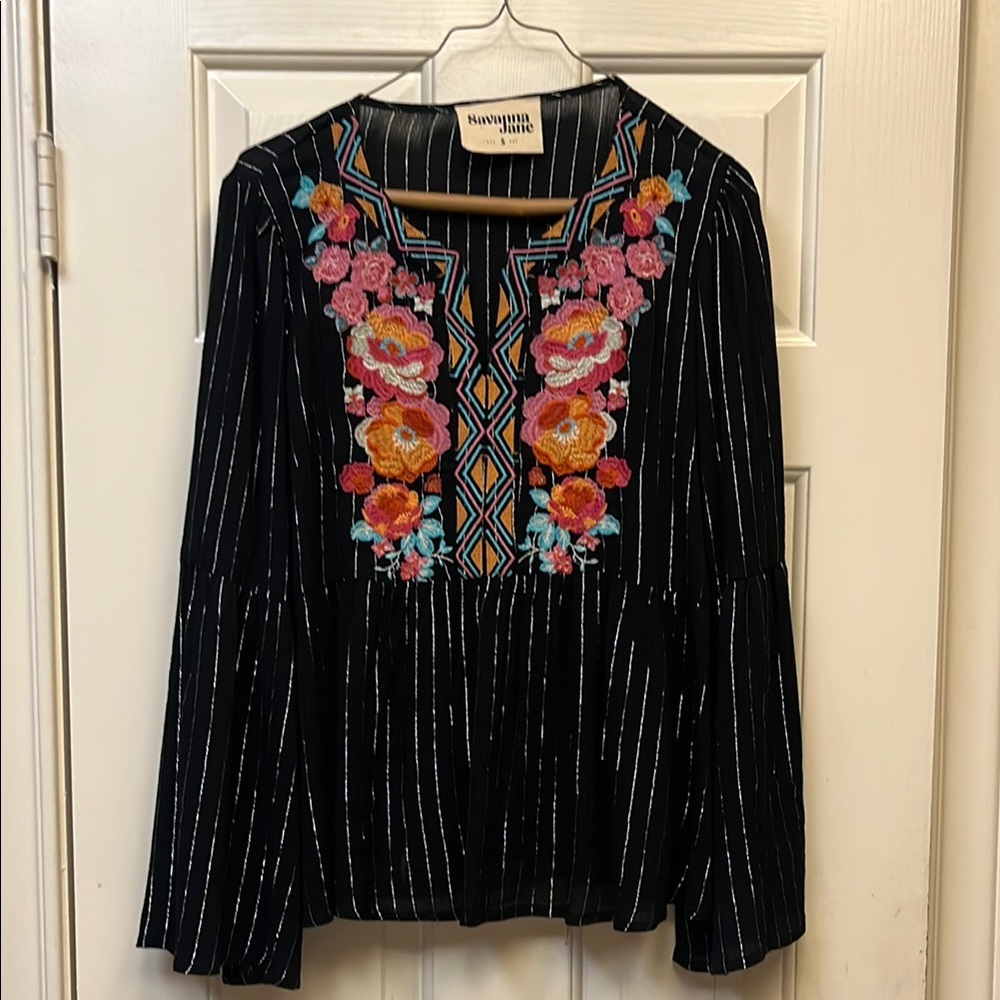 Savanna Jane Black Embroidered Blouse S